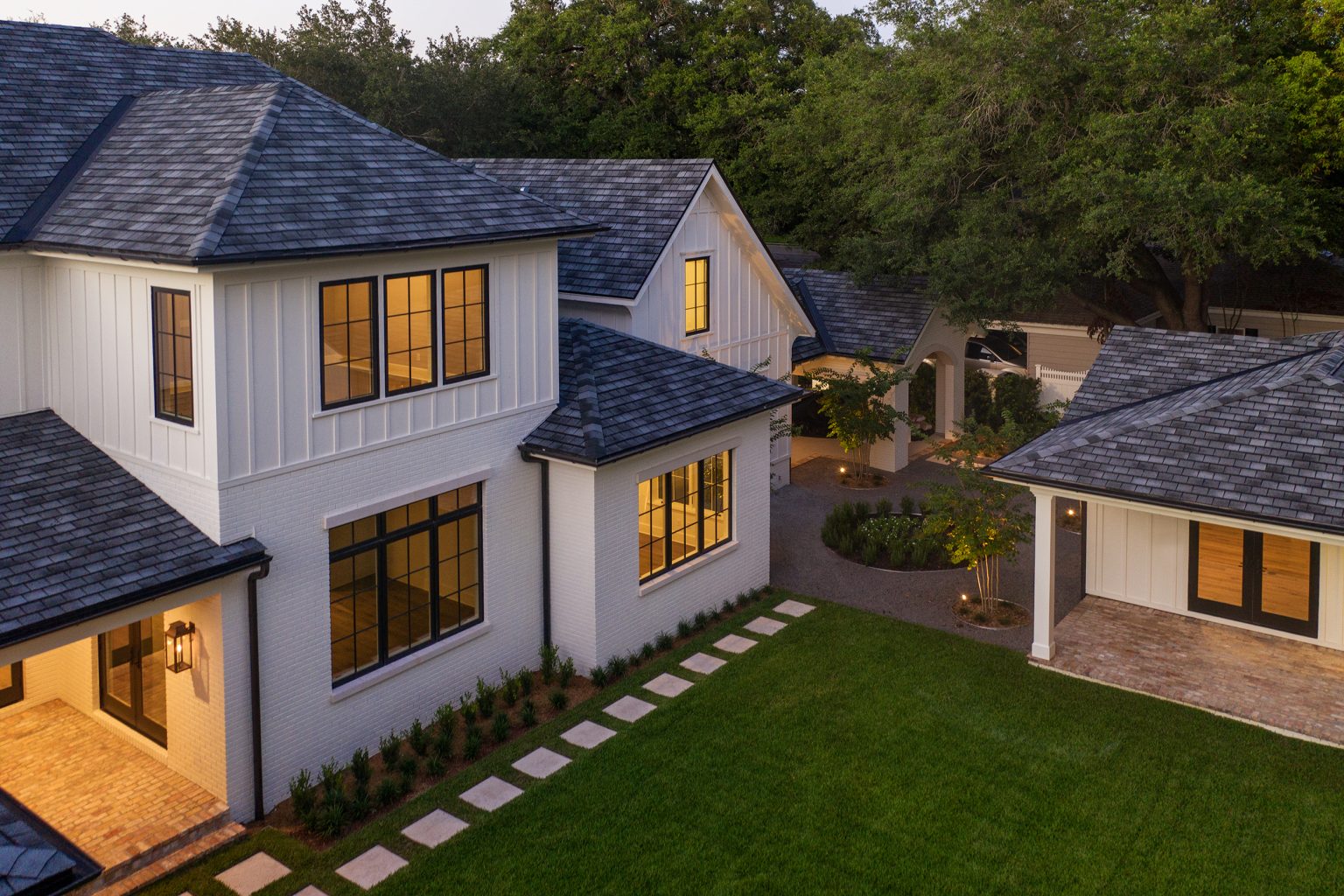 South Tampa Custom Home Exterior Bayfair Custom Homes Luxury